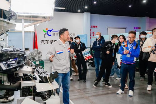 東風(fēng)雪鐵龍c6熱銷,神龍公司武漢工廠正熱火朝天