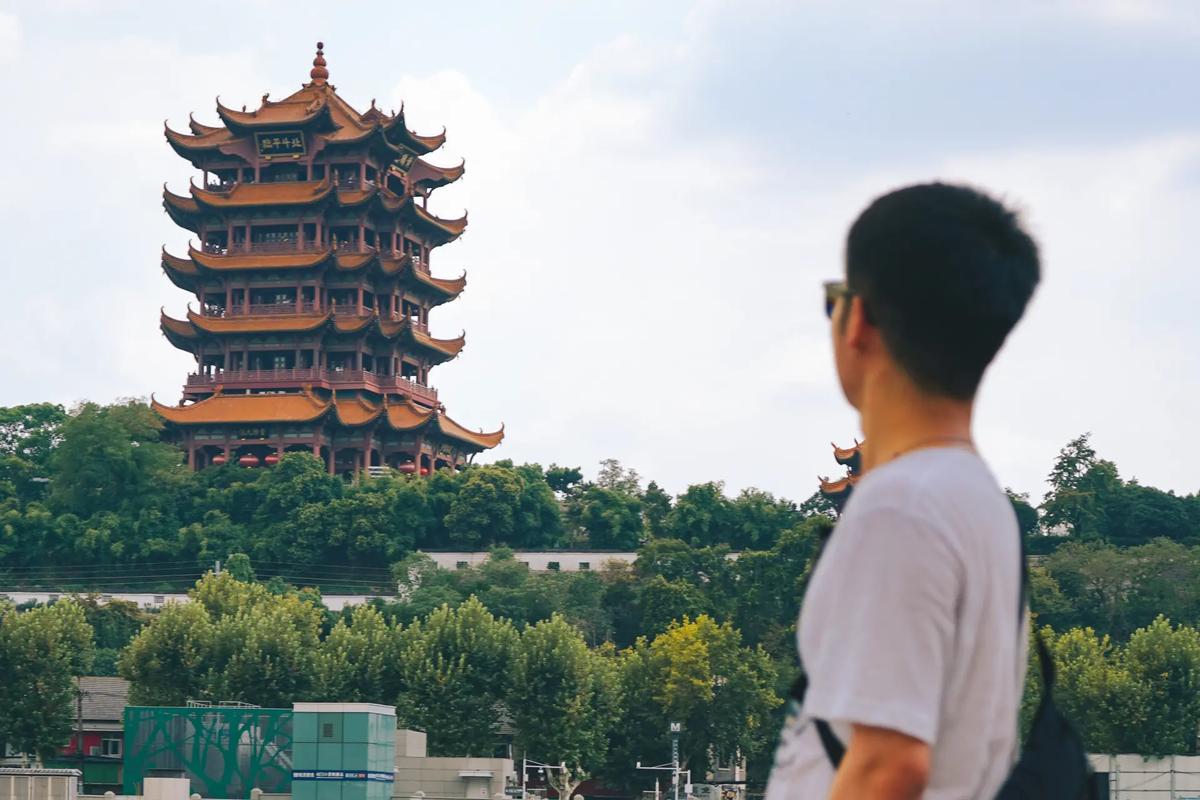 總要去趟武漢吧.#武漢 #攝影 #旅行 #黃鶴樓 #鸚鵡洲長